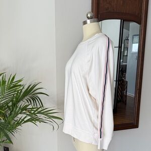 Lou & Grey Sweatshirt